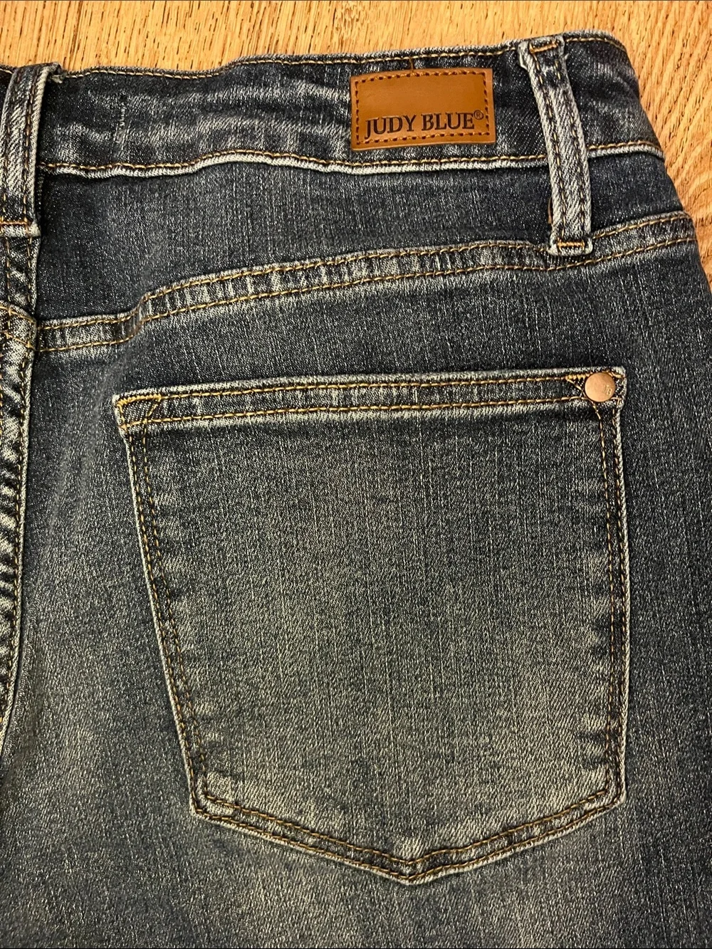 Judy Blue Dark Indigo cropped wide leg jeans